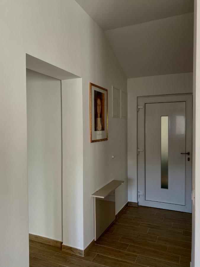Apartment Tinel Vir